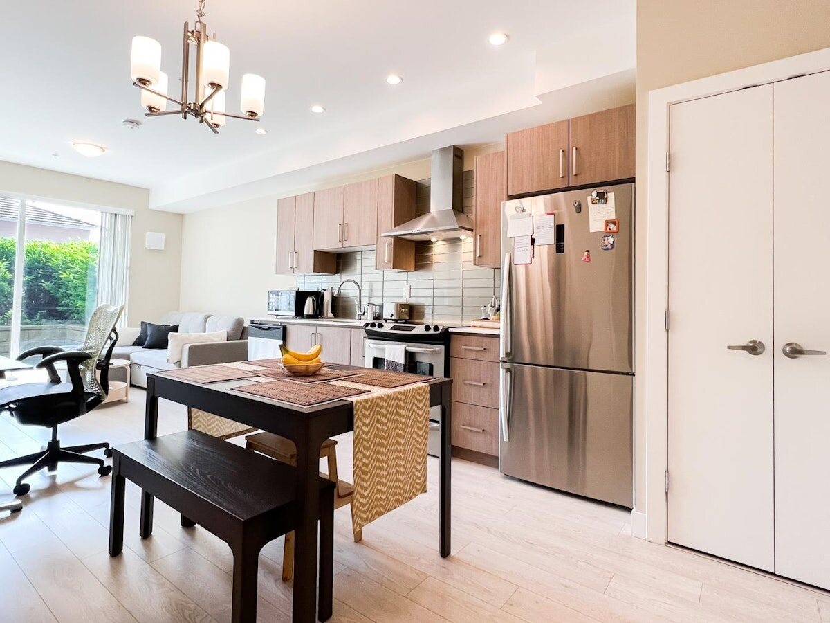 102 1838 Renfrew Street, Vancouver — past sale represented by Tom Majek Personal Real Estate Corporation