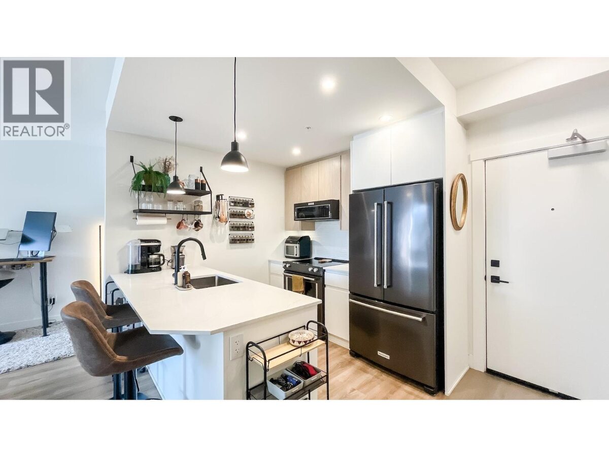 1314 2180 Kelly Avenue, Port Coquitlam — past sale represented by Tom Majek Personal Real Estate Corporation